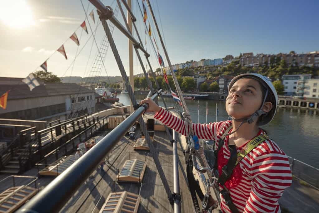 Go Aloft! Child climbing